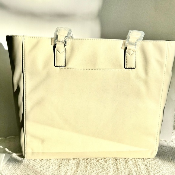 NWT Simply Vera Vera Wang Lavey Raddix Tote Bag - Picture 5 of 5